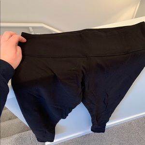 Lululemon leggings hardly worn